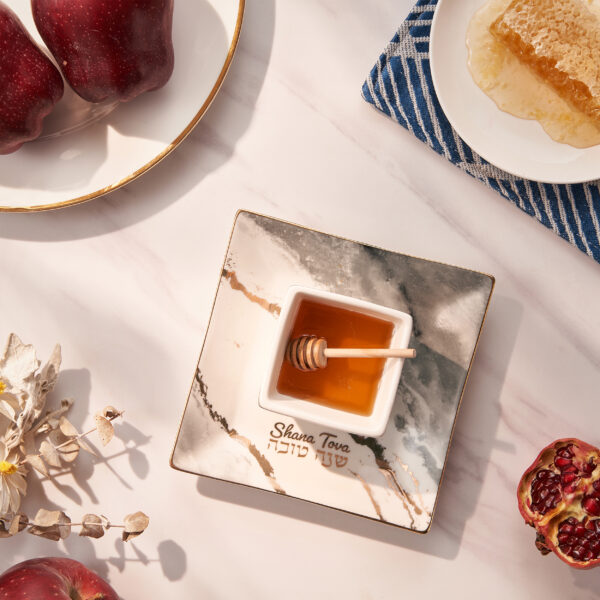 Square Shaped Porcelain Apple & Honey Dish Set - Image 4