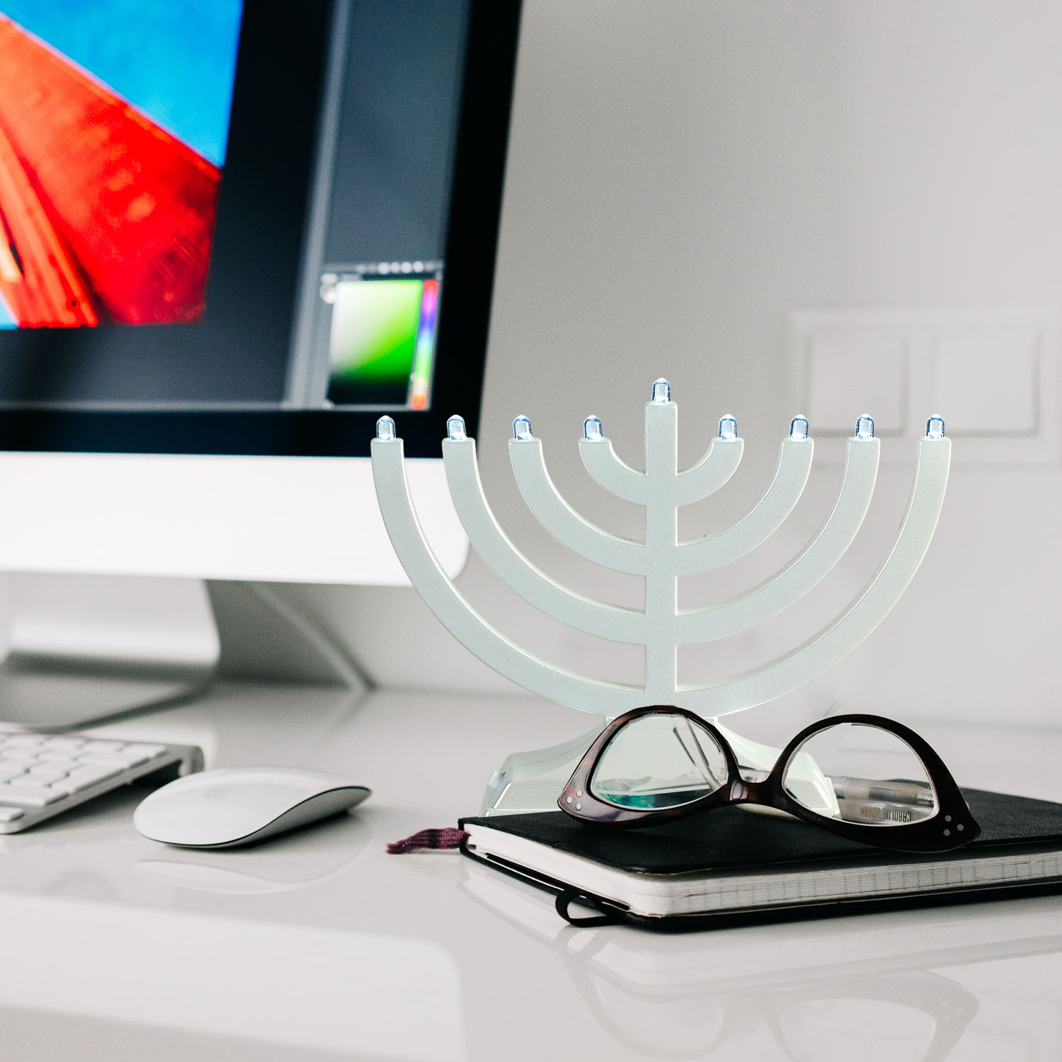 Go Menorah™ - Light It Anywhere - Pearl White - Image 3